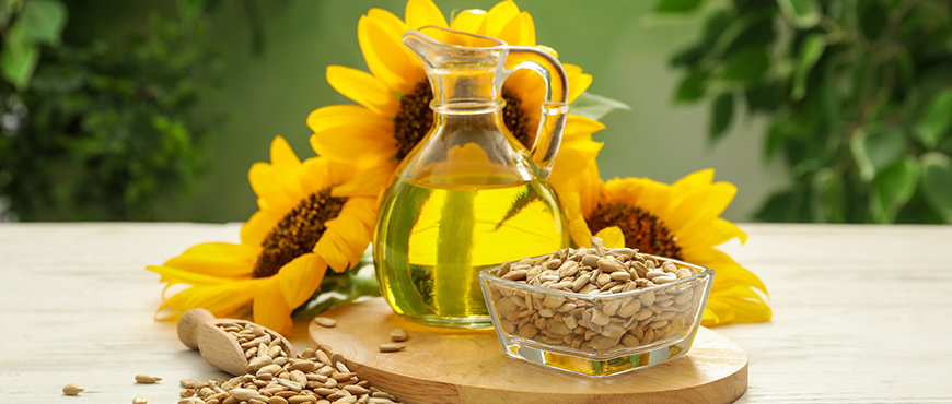 5-Reasons-Why-Sunflower-Oil-is-a-Popular-Ingredient